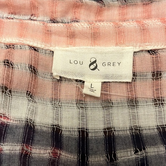 🌺Final Price🌺Multi Color Faux Wrap Blouse with HiLo Hem Line - Picture 6 of 7